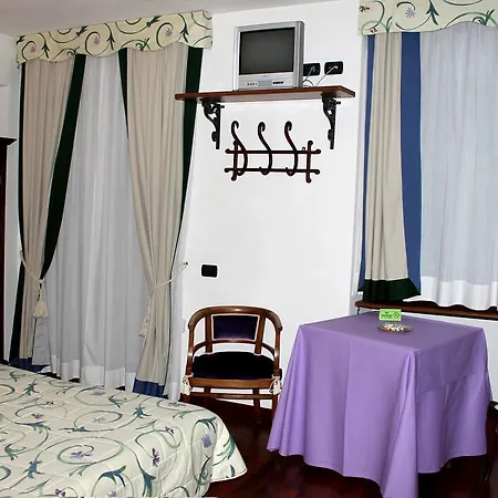 Hotel Centrale Bellagio 호텔 벨라지오