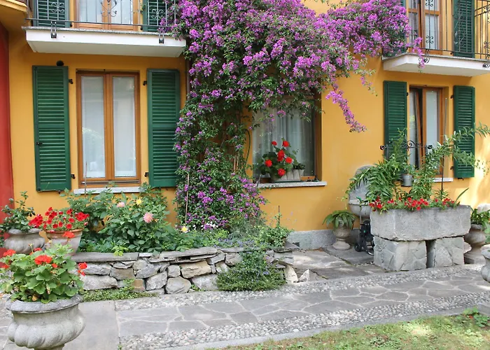 Hotel Centrale Bellagio בלאג'יו