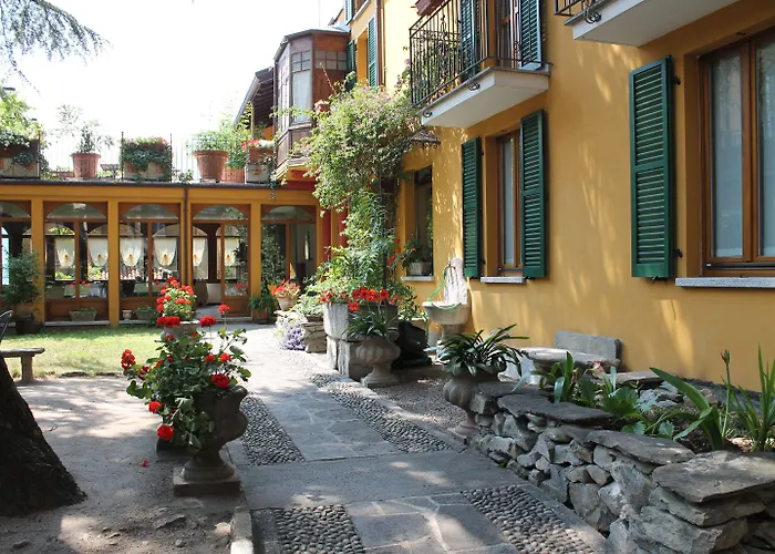 Hotel Centrale Bellagio 3* בלאג'יו