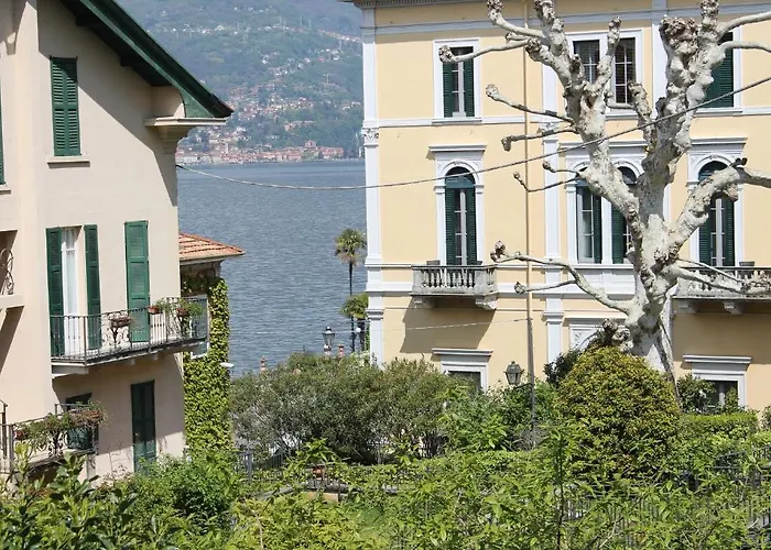 Hotel Centrale Bellagio מלון 3*