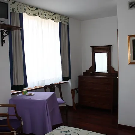 מלון Hotel Centrale Bellagio 3*